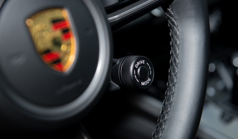 Porsche 911 Carrera 2021 full