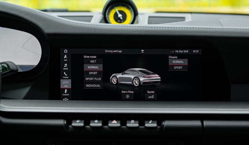 Porsche 911 Carrera 2021 full