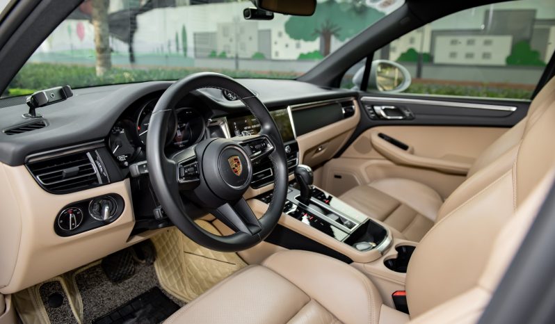 Porsche Macan 2022 full