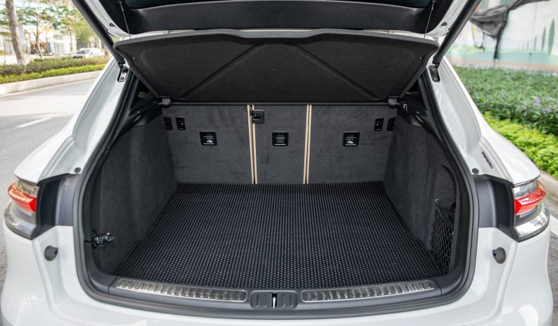 Porsche Macan 2022 full