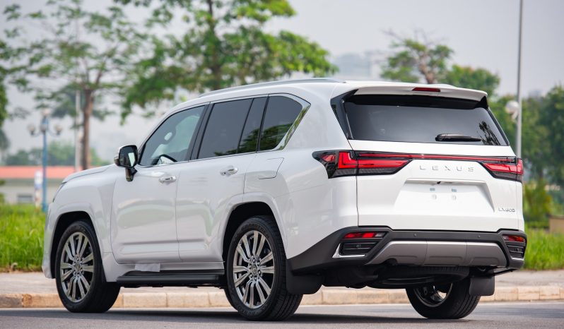 Lexus LX600 Ultra Luxury 2024 full