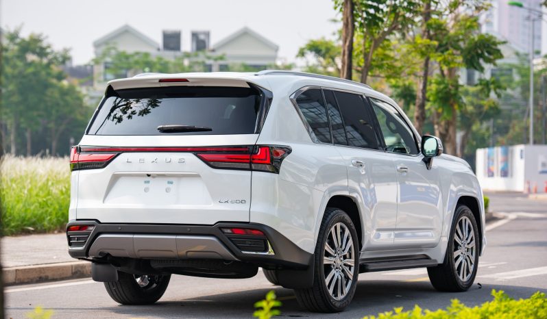 Lexus LX600 Ultra Luxury 2024 full