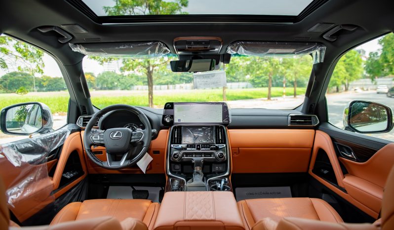 Lexus LX600 Ultra Luxury 2024 full