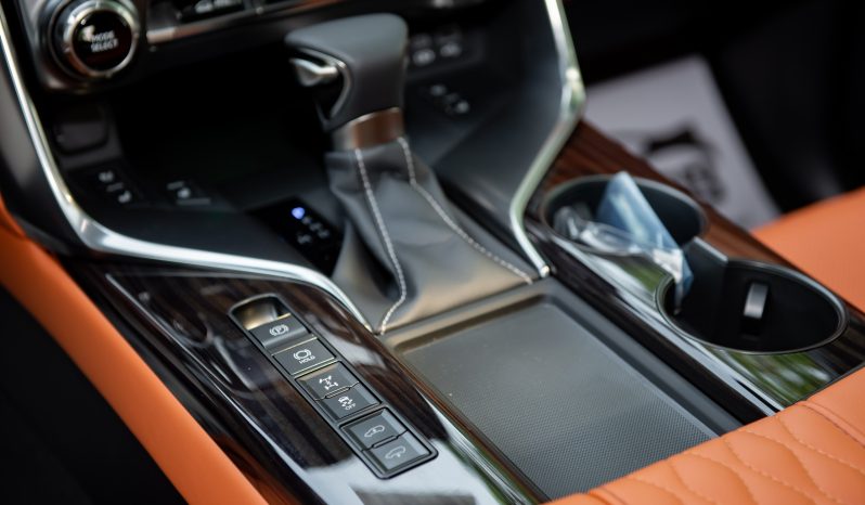 Lexus LX600 Ultra Luxury 2024 full