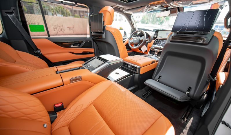 Lexus LX600 Ultra Luxury 2024 full