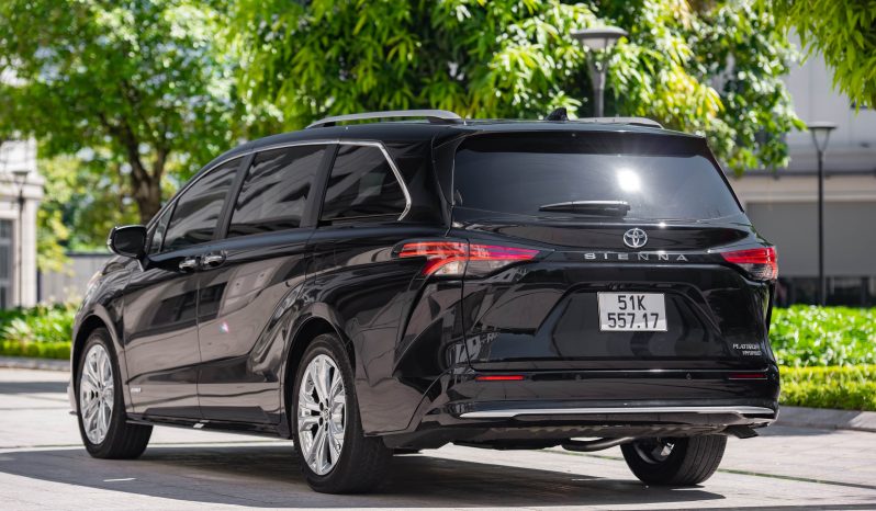 Toyota Sienna Platium 2.5 Hybrid 2021 full