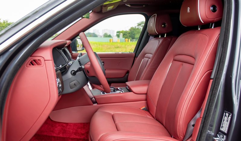 Rolls Royce Cullinan 2025 full