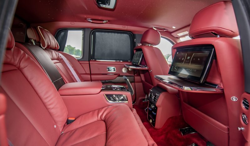 Rolls Royce Cullinan 2025 full