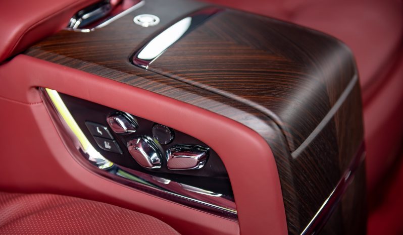 Rolls Royce Cullinan 2025 full