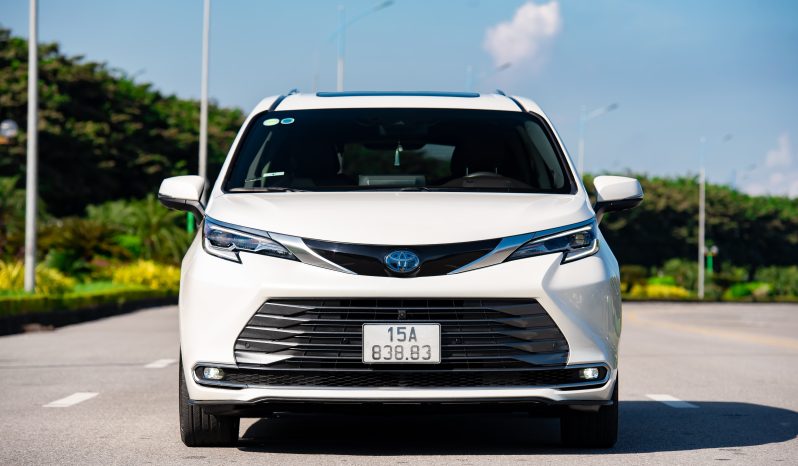 Toyota Sienna Platium 2.5 Hybrid 2021 full