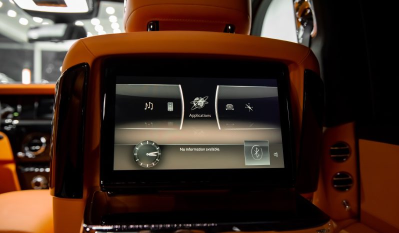 Rolls Royce Phantom VIII EWB 2022 full
