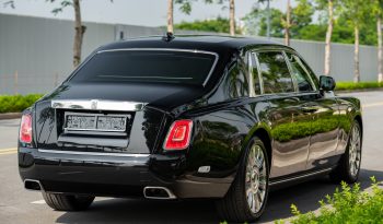 Rolls Royce Phantom VIII EWB 2022 full