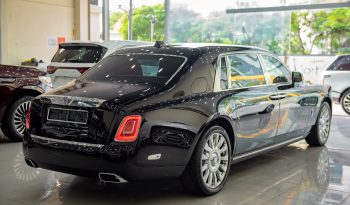 Rolls Royce Phantom VIII EWB 2022 full