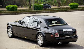 Rolls Royce Phantom VII Series II EWB 2012 full