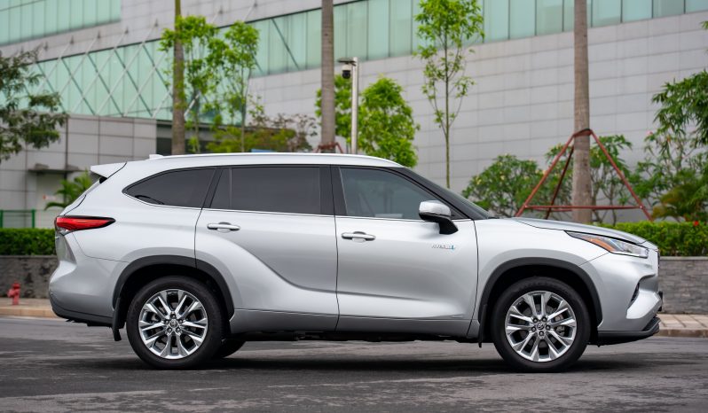 Toyota Highlander Limited 2.5 Hybrid AWD 2020 full