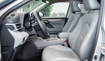 Toyota Highlander Limited 2.5 Hybrid AWD 2020 full
