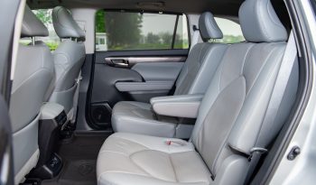 Toyota Highlander Limited 2.5 Hybrid AWD 2020 full