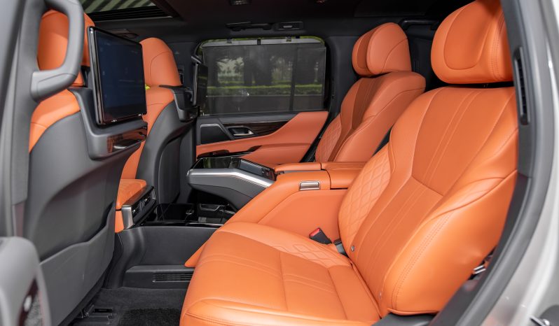 Lexus LX600 Ultra Luxury 2024 full